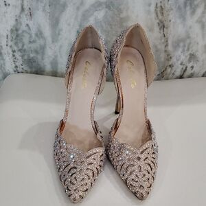 Celeste Gold Heels with Elegant Laser-Cut Design Sz 7 Wedding Graduation.